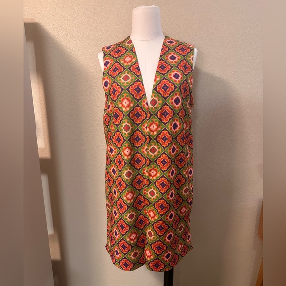 Colorful Geometric Patterned Vest - Picture 4 of 7